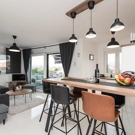 Enjoy Appartement Nin